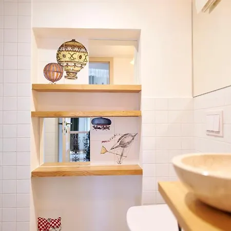 Apartment Mm *